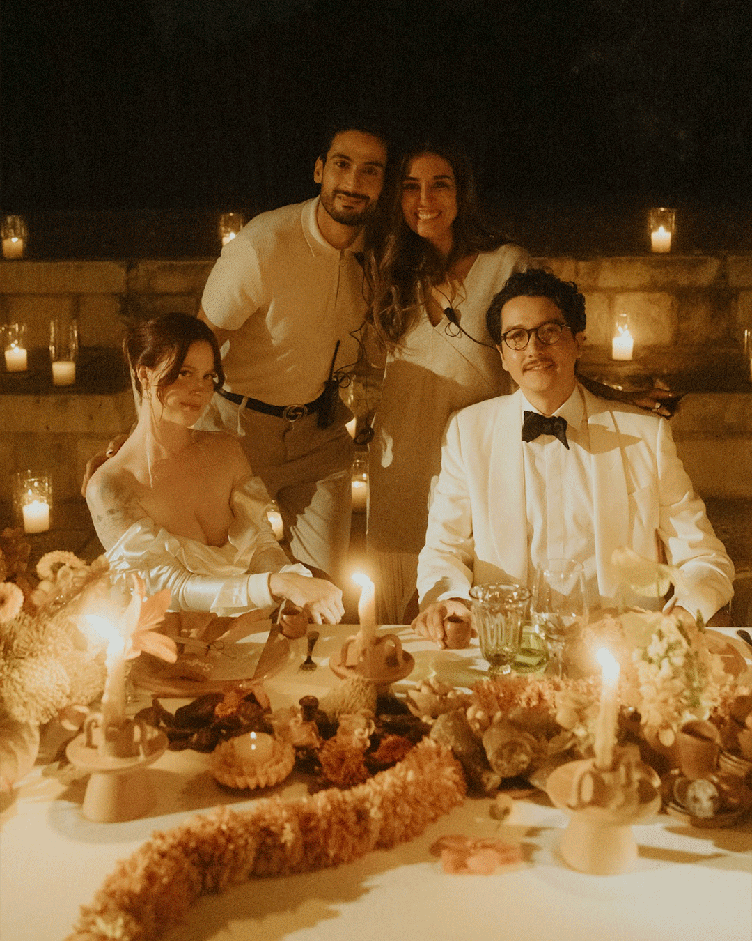 A nostalgic dream filled with warm orange hues and intimate details, bringing Sabrina and Rogelio's love story to life.