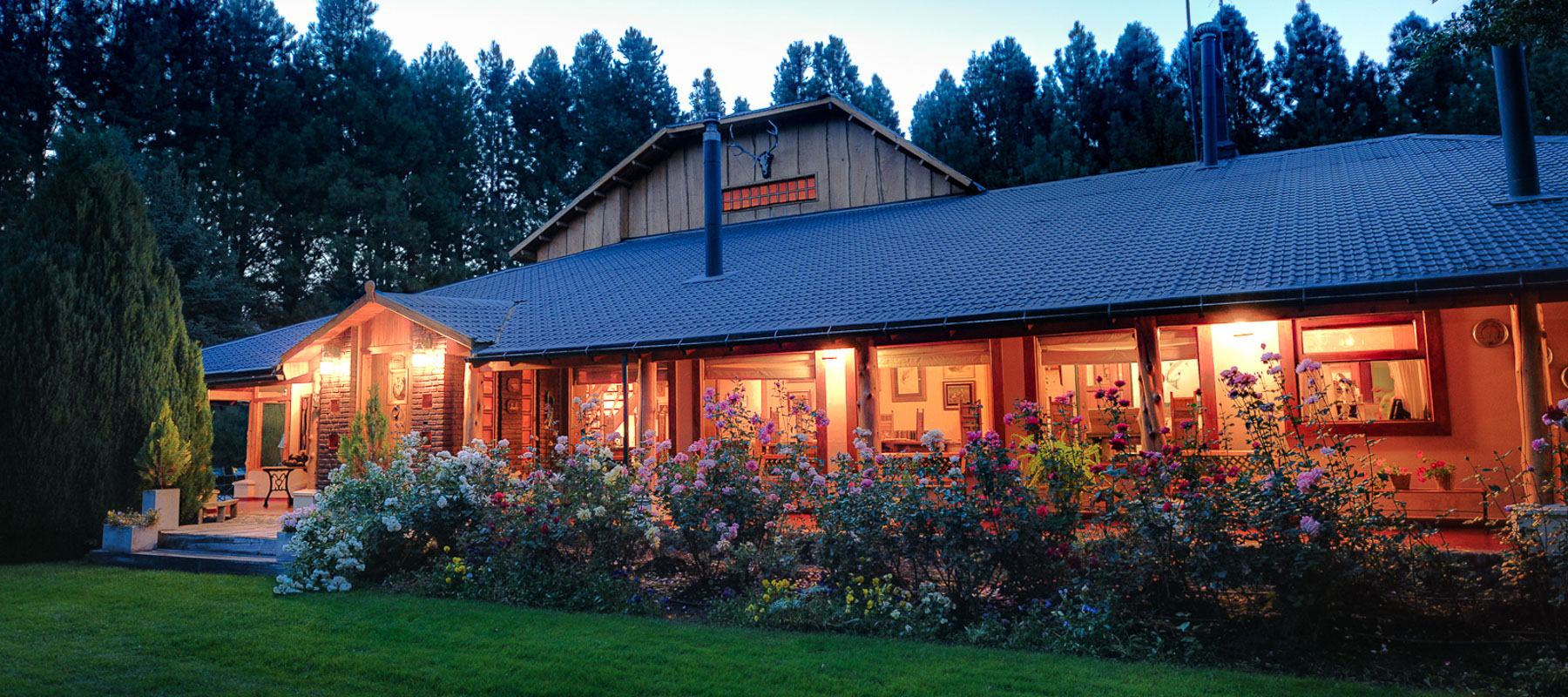 Tres Lagos Lodge