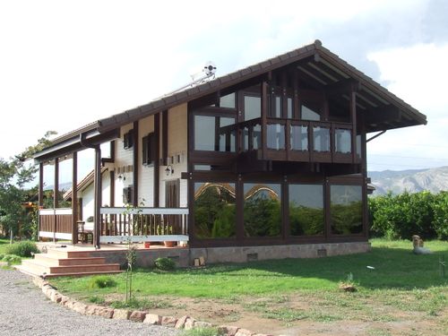 Casa din panouri prefabricate