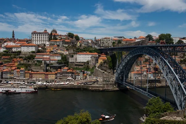 Desemprego de recém-diplomados na Região Norte diminuiu entre 2014 e 2021 
