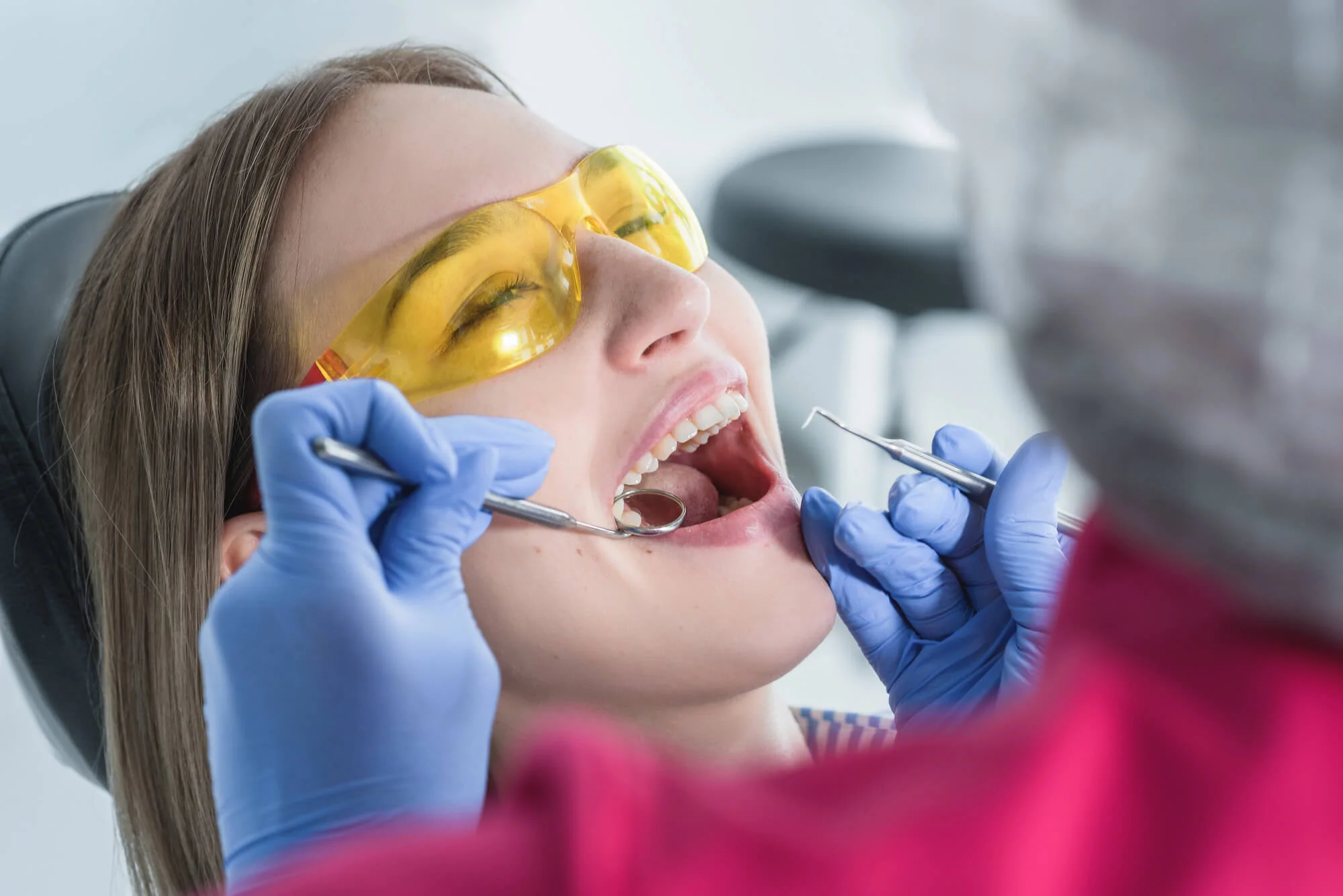 Patient receiving care from periodontists in Nashville, TN