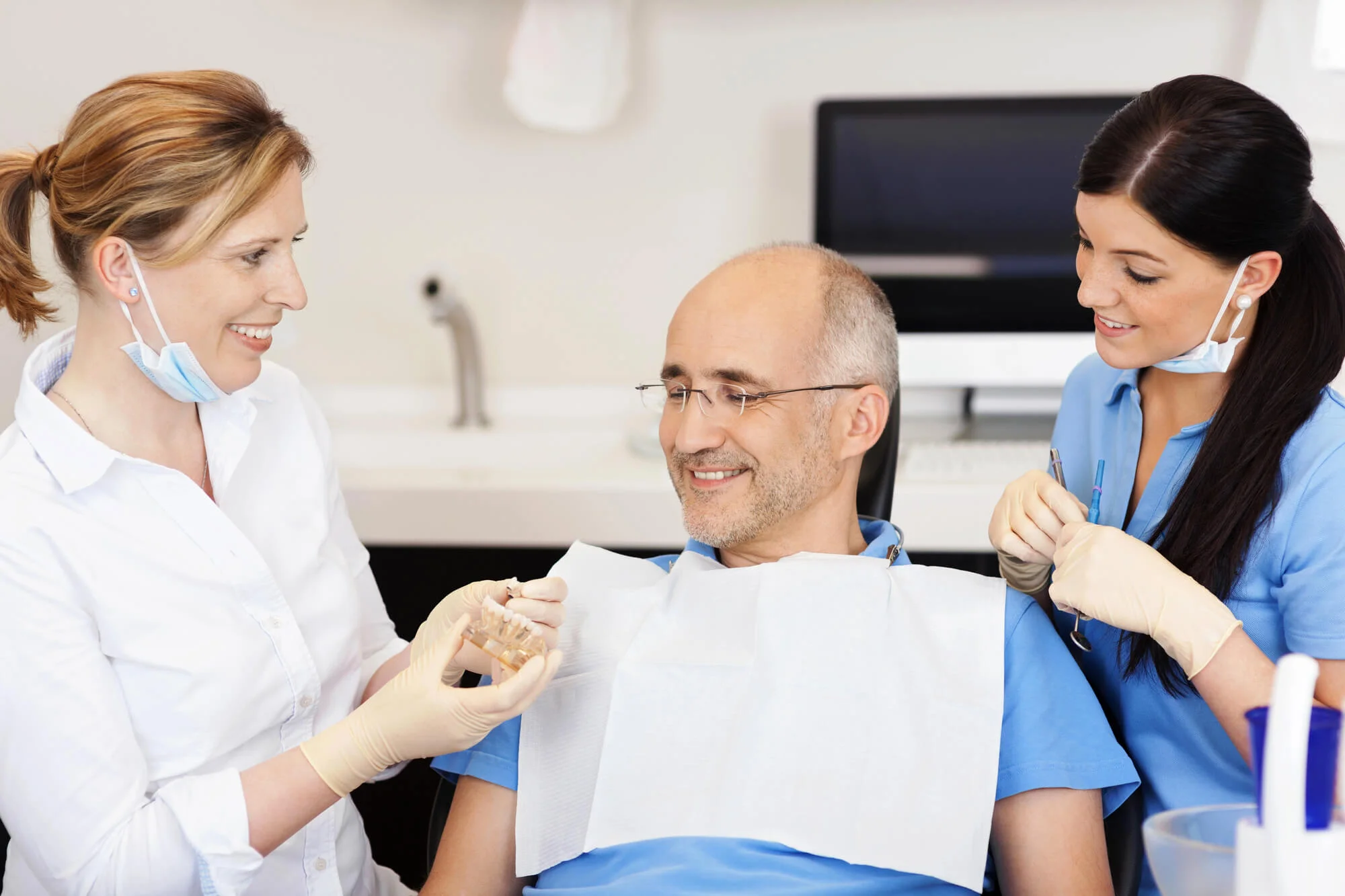 Patient discussing All on 6 dental implant in Nashville.