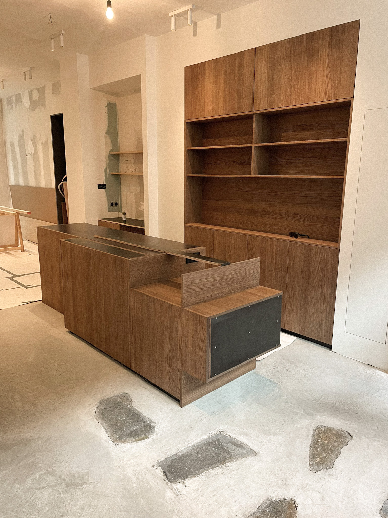 Retail and office design for Matsu-Cha Japanese tea house in Amsterdam