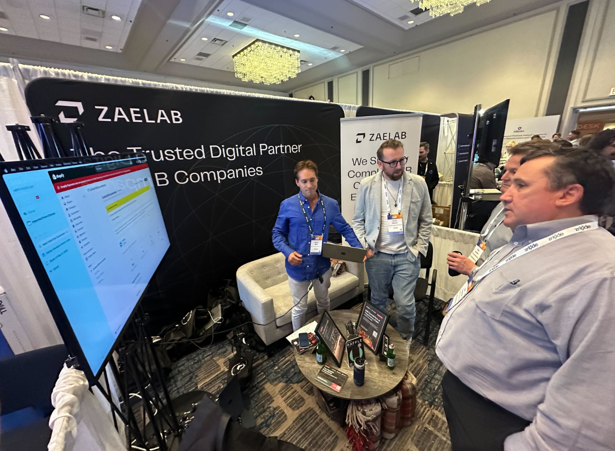 Aaron Brill and Jared Shaner from Zaelab answering questions from B2B Online attendees and showing a demo of PortulGo