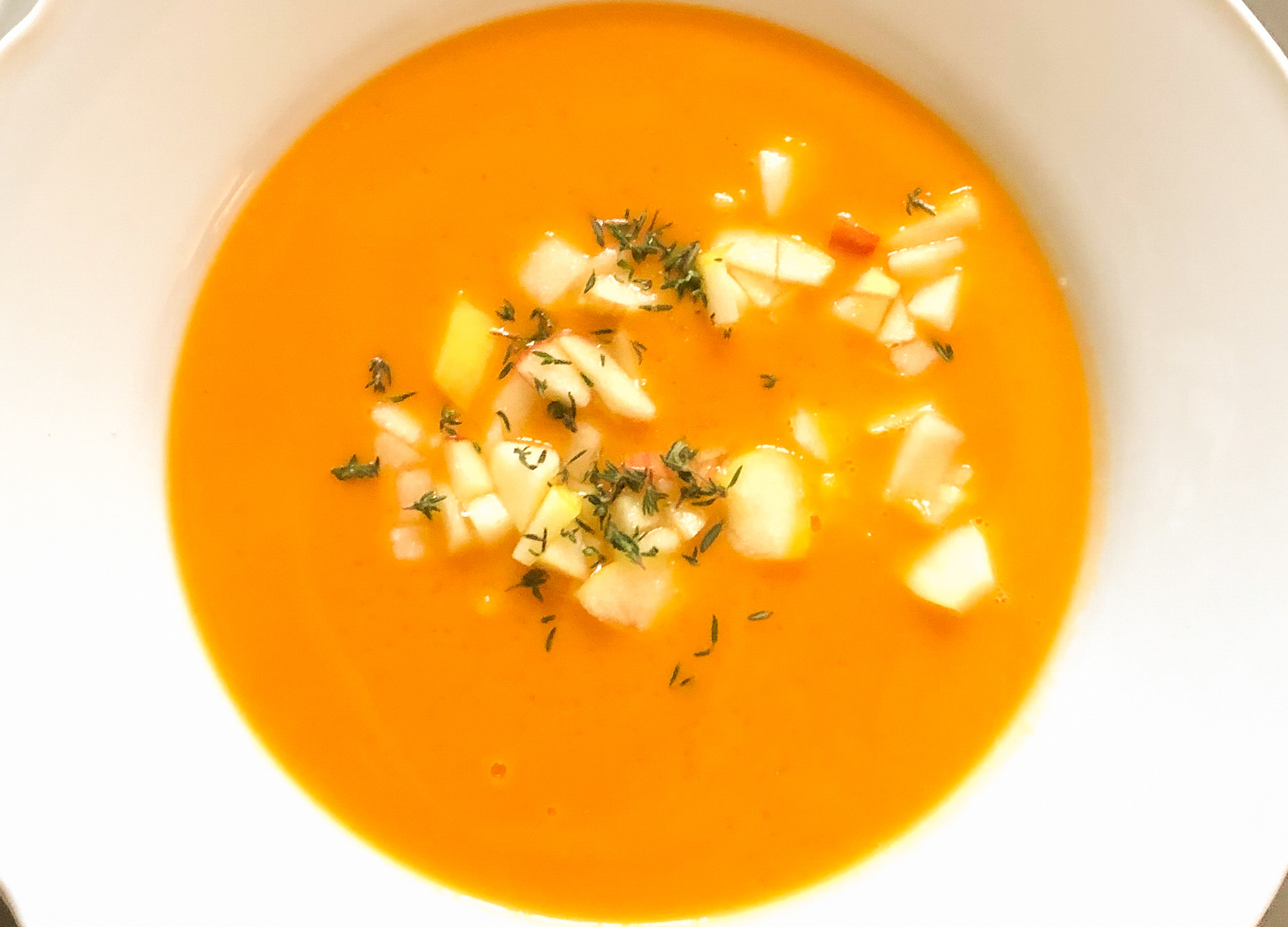 Süßkartoffel-Apfel Suppe