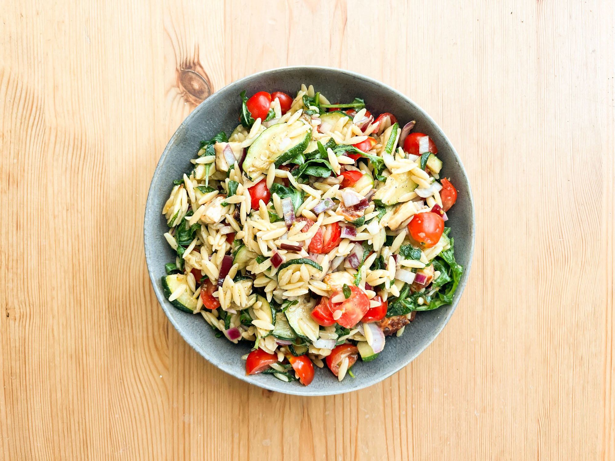 Reisnudel-Zucchini Salat