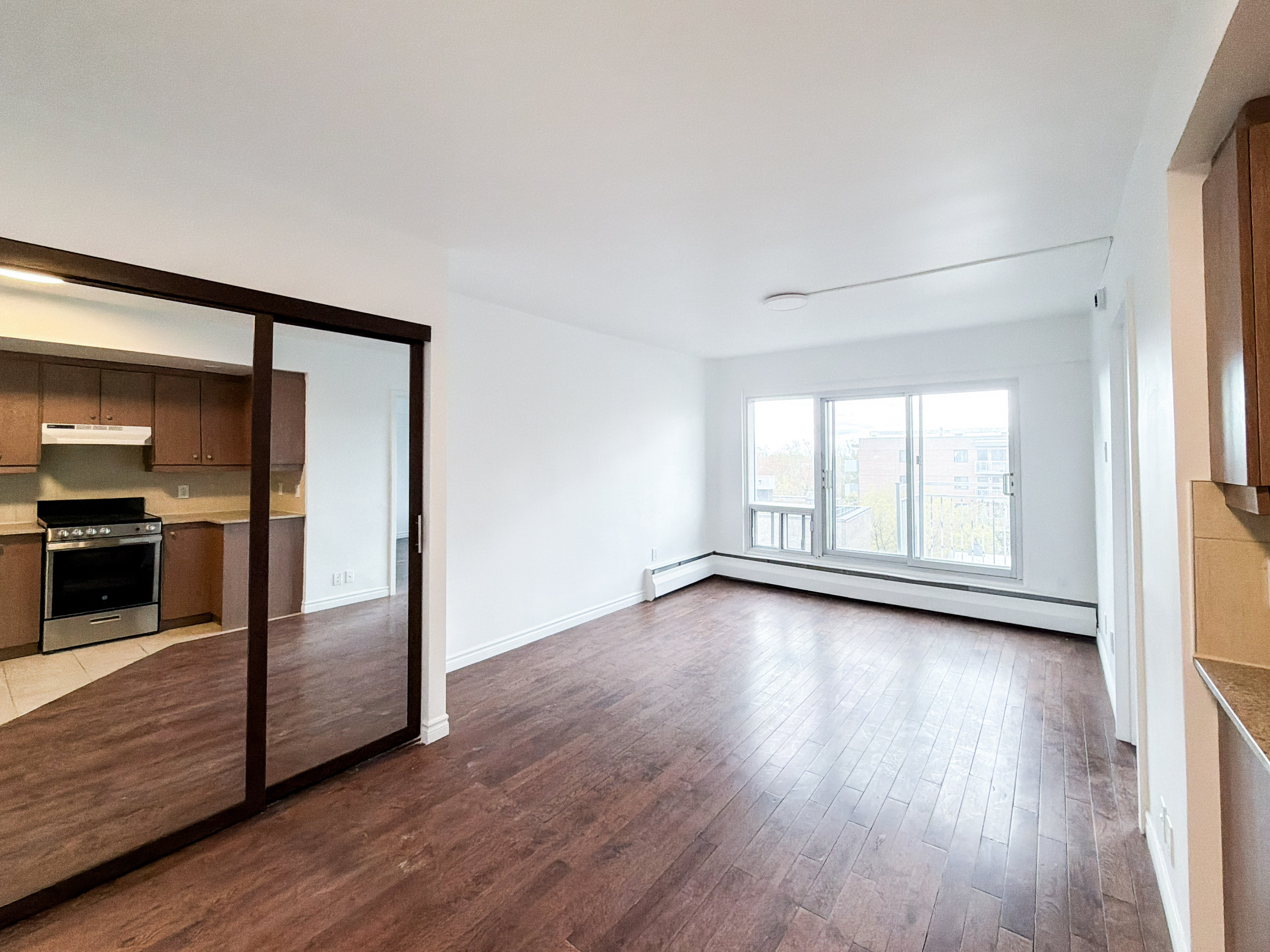 1 Bedroom (Unfurnished) - 1180 Fort