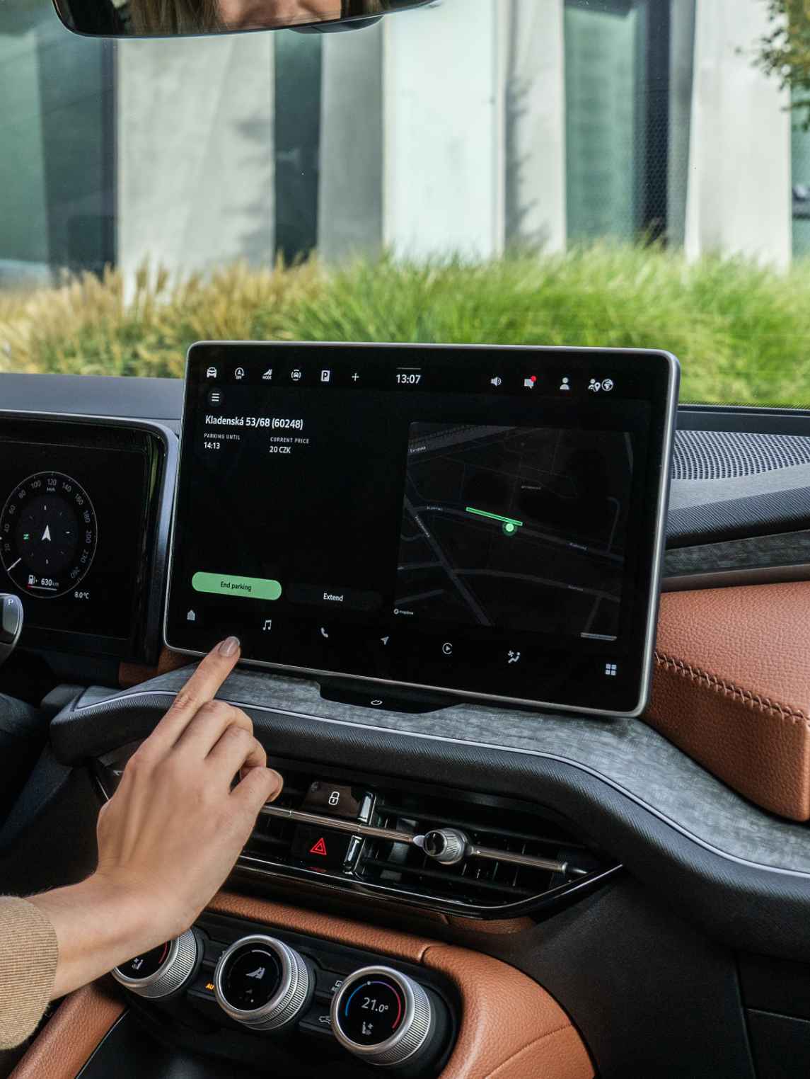 Link to project detail page