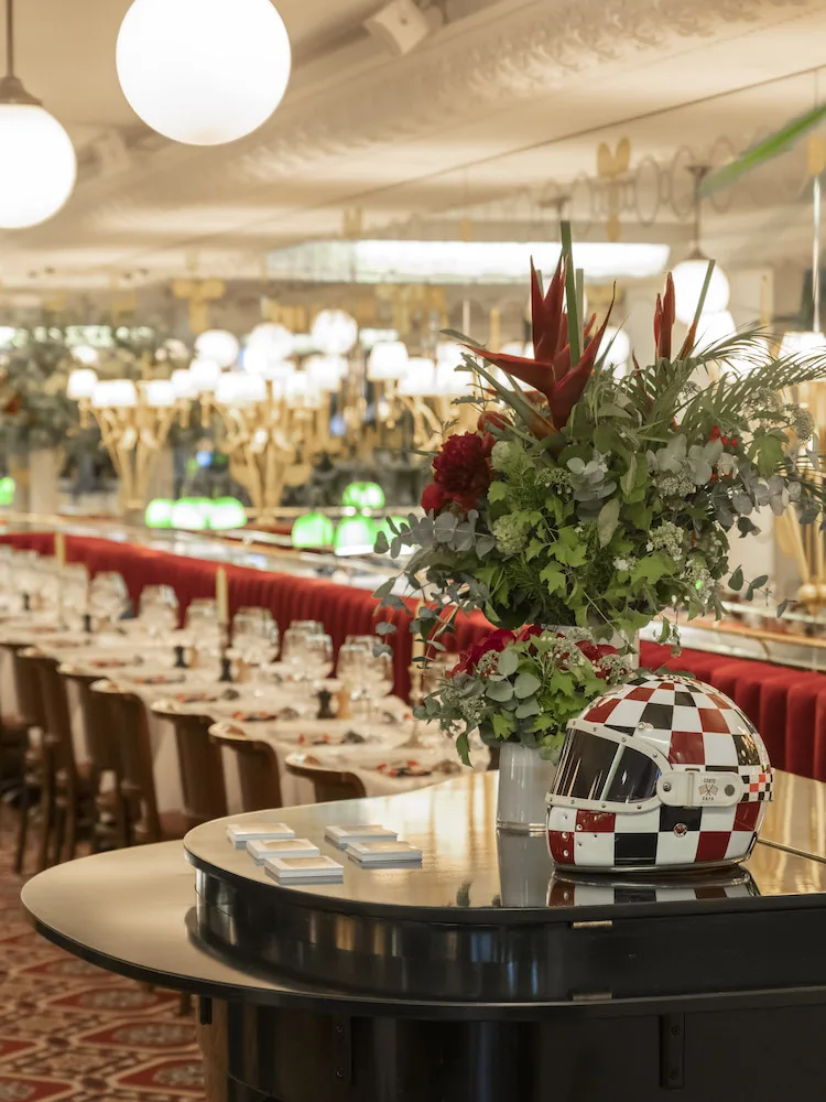 Dîner de lancement de la campagne Persol "The Drive Within" organisé par H.stories, avec un photocall moto de flat track de Dimitri Coste, avec des tenues collector, et la présence de Pedro Winter, Alexandre Grynszpan, Gaia Weiss, Vassili Schneider, et Marlon Magnée.