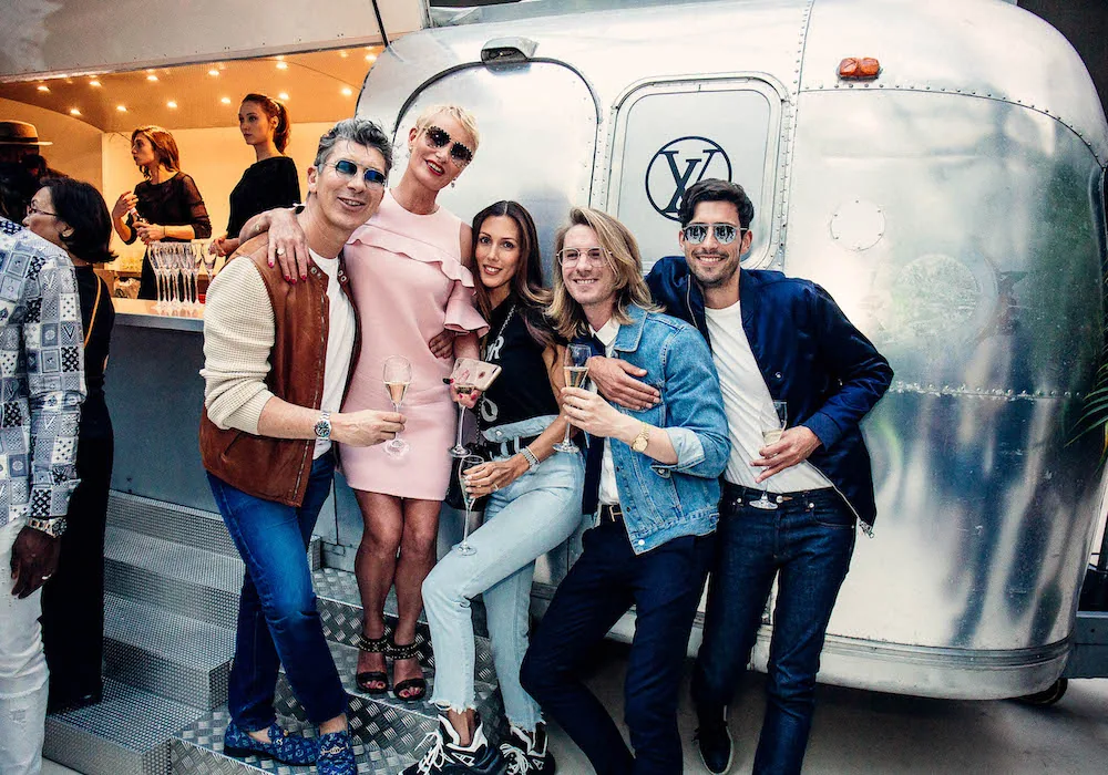 Aftershow Louis Vuitton SS19 organisé par H.stories à Paris, avec une scénographie inspirée de Coachella dans la cour du groupe LVMH.