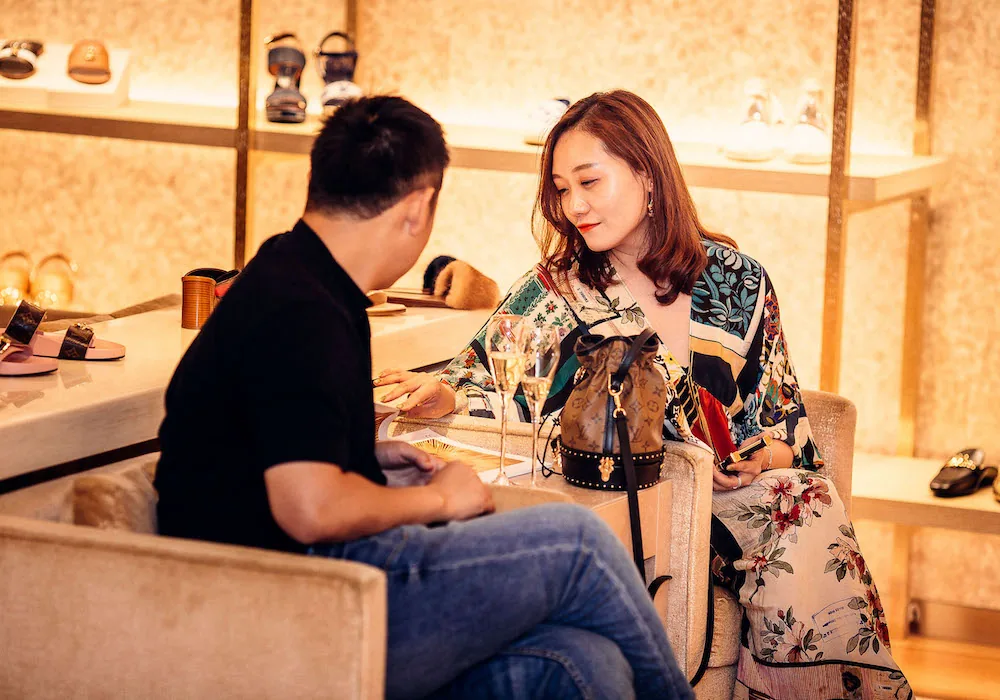 Aftershow Louis Vuitton SS19 organisé par H.stories à Paris, avec une scénographie inspirée de Coachella dans la cour du groupe LVMH.
