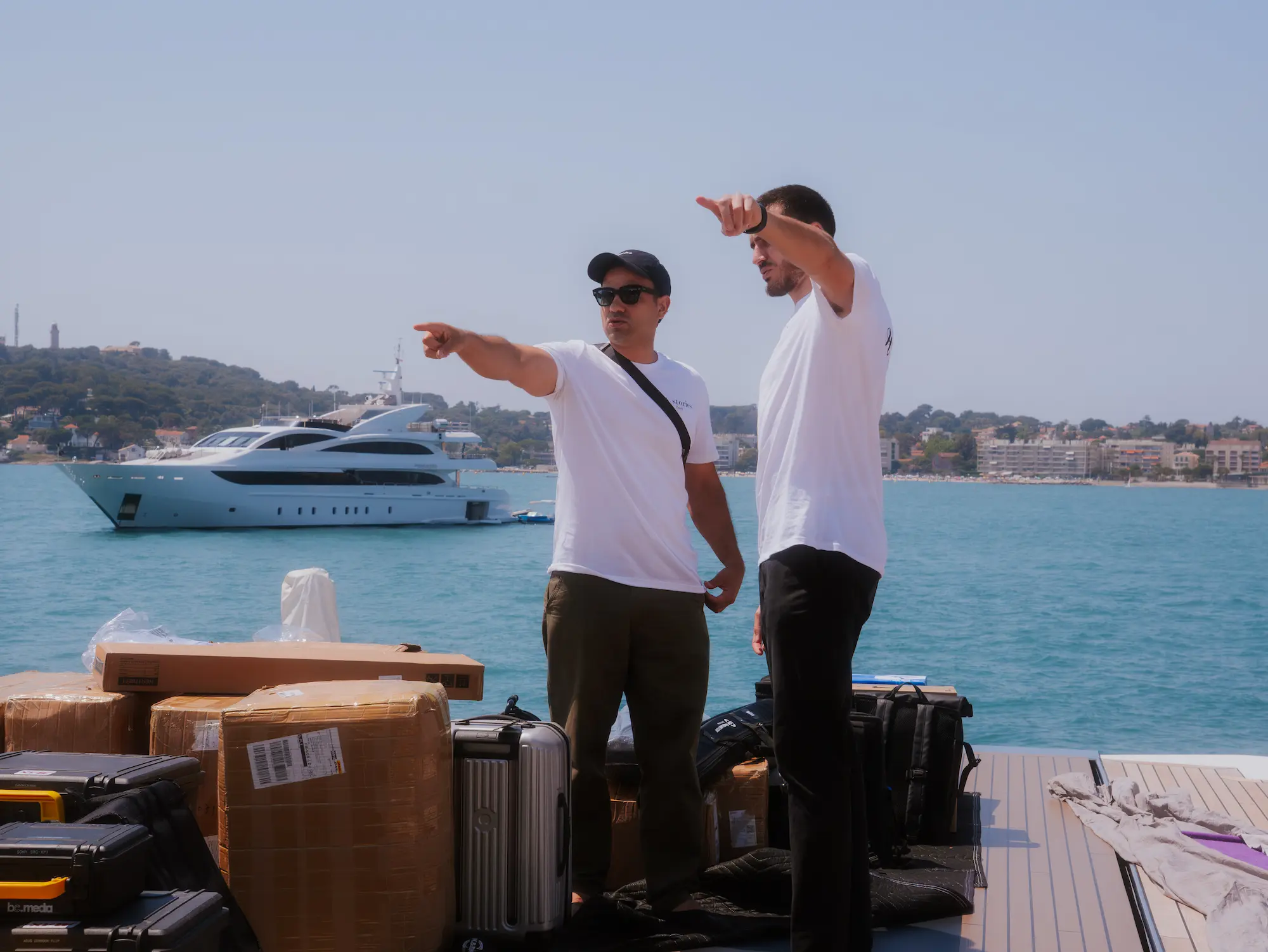 Installation technique événementielle conçue par H.stories à bord d'un superyacht à Monaco