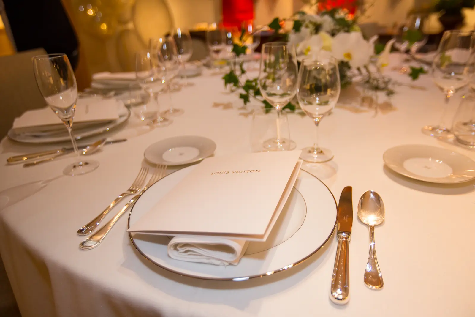 Dîner de clienteling d'une Maison de luxe dans des appartements privés avenue Montaigne, production H.stories