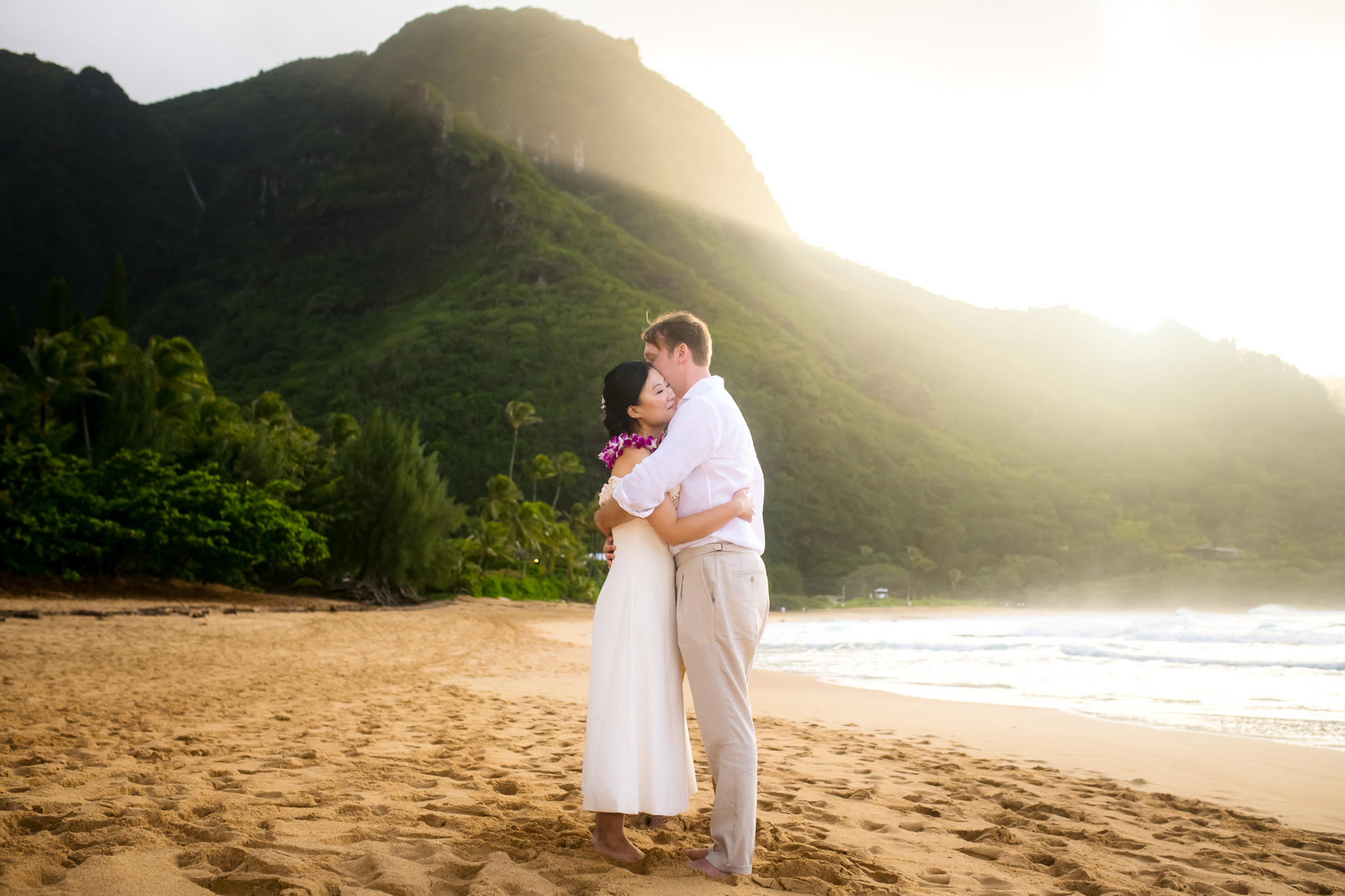 tunnels beach elopement wedding