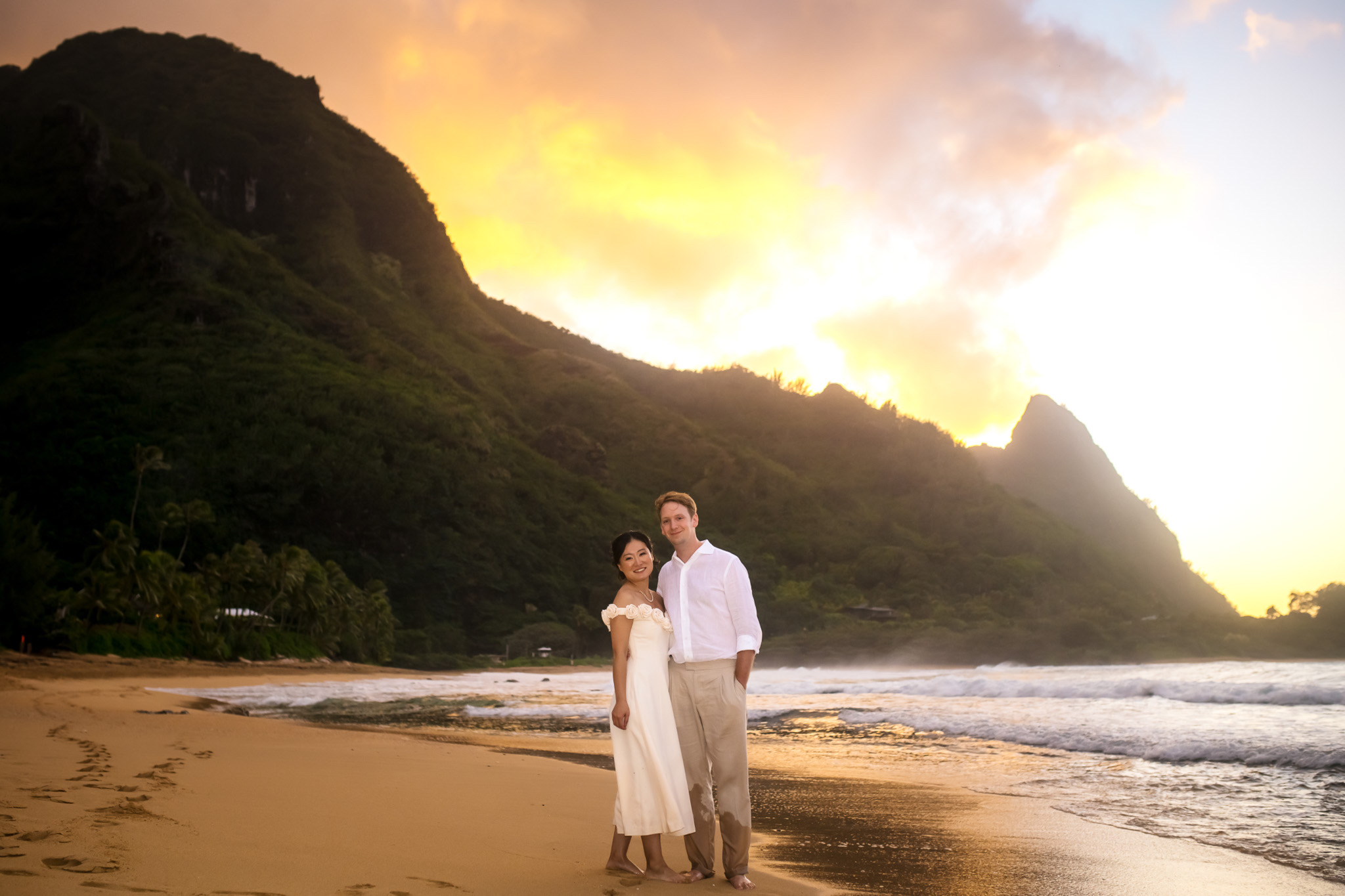 tunnels beach elopement wedding