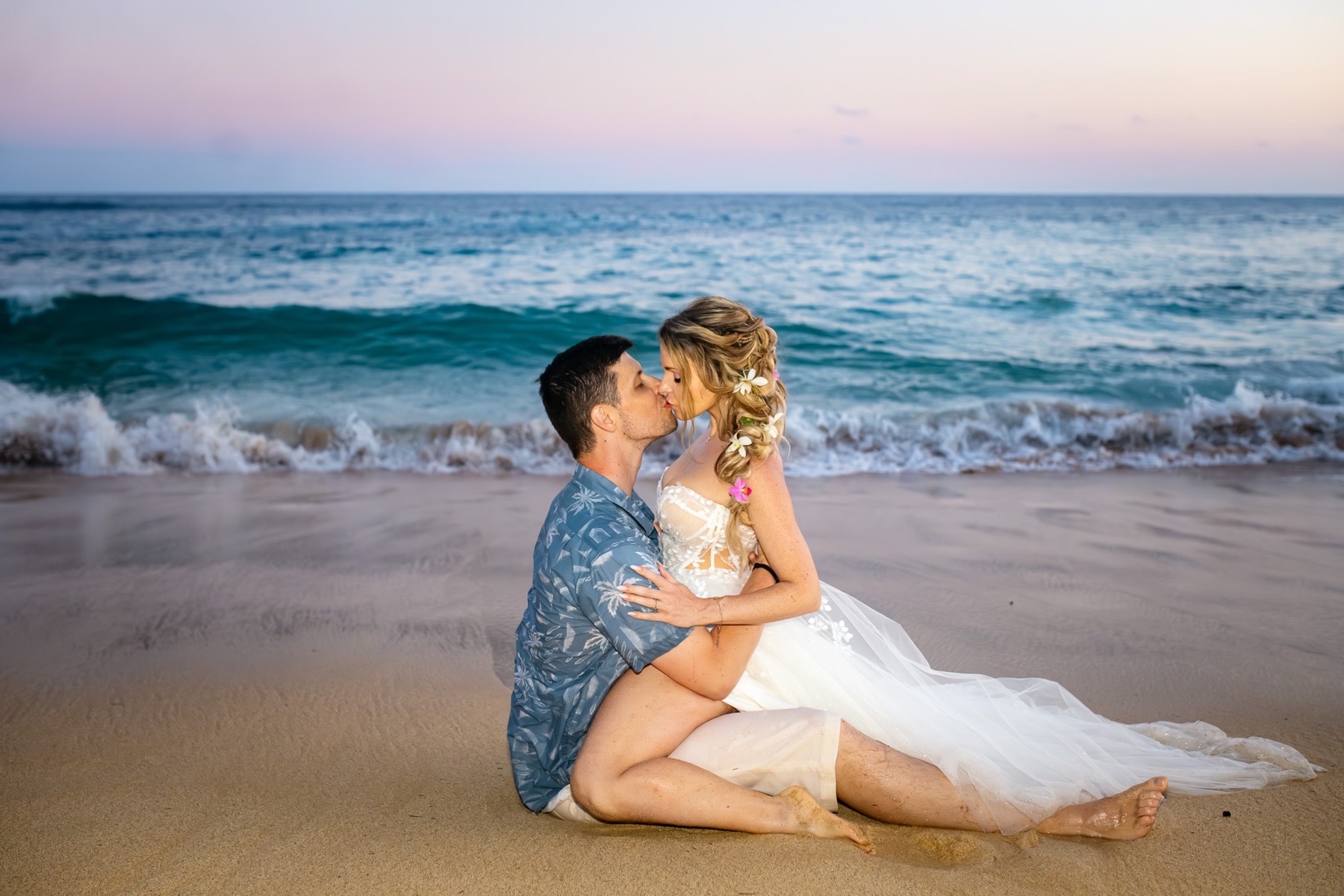 kauai wedding bride and groom on the beach