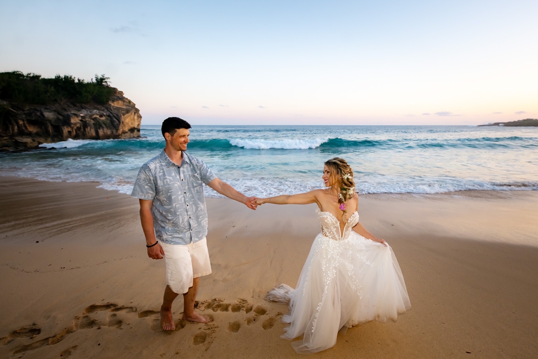 kauai elopement beach wedding