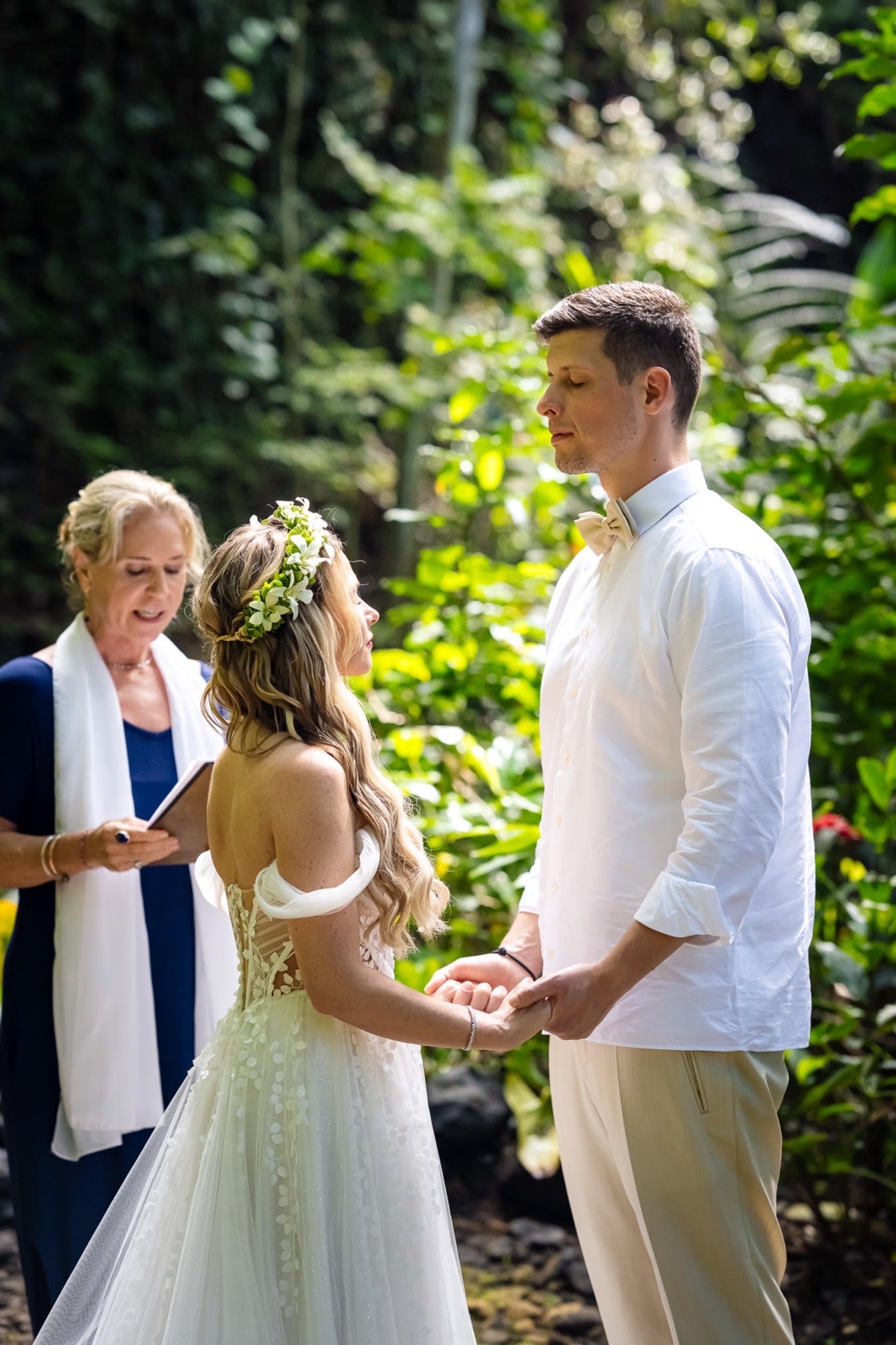waterfall wedding officiant