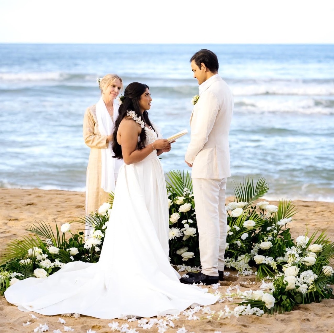 wedding flower circle ceremony