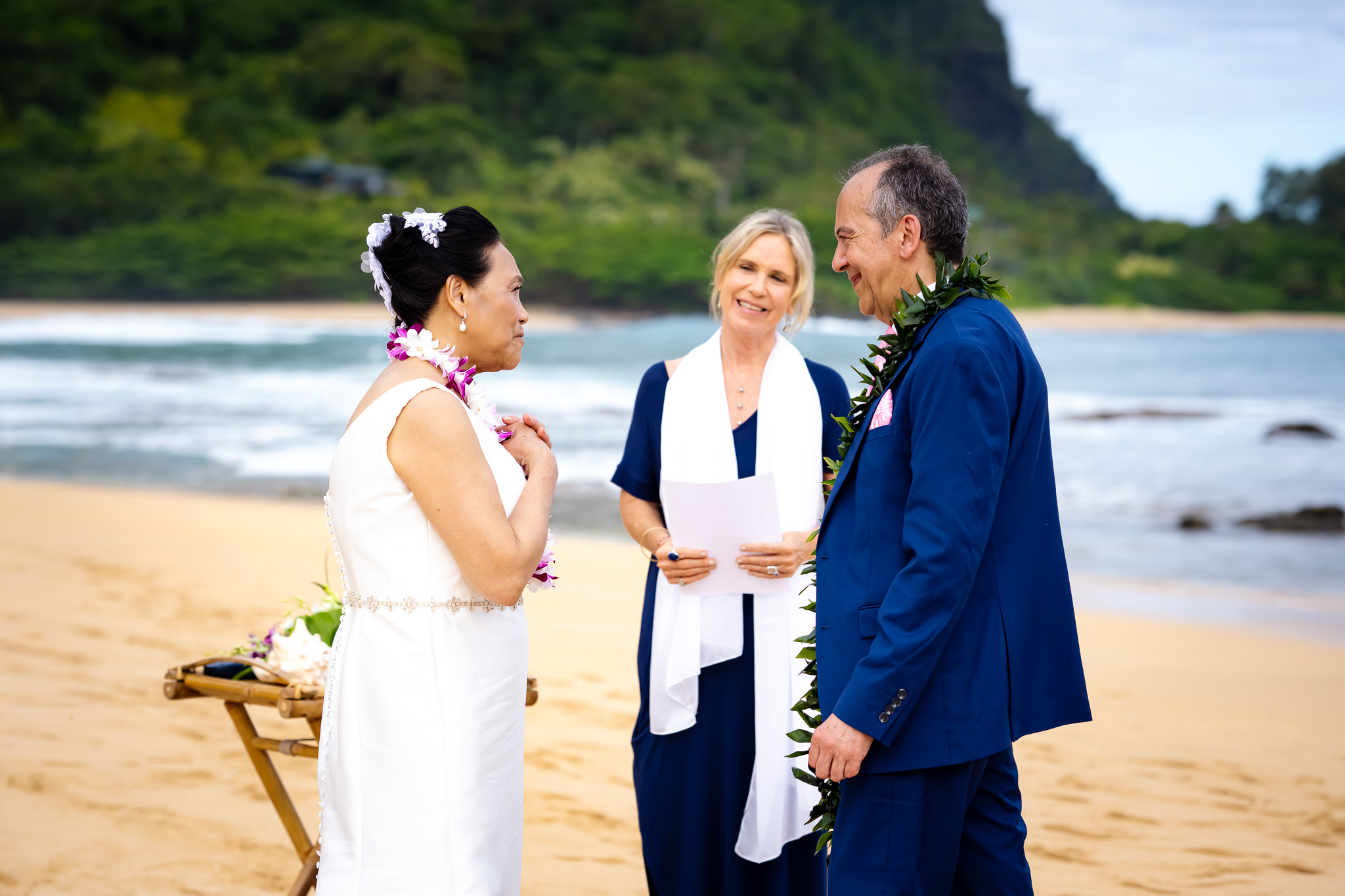 kauai wedding officiant
