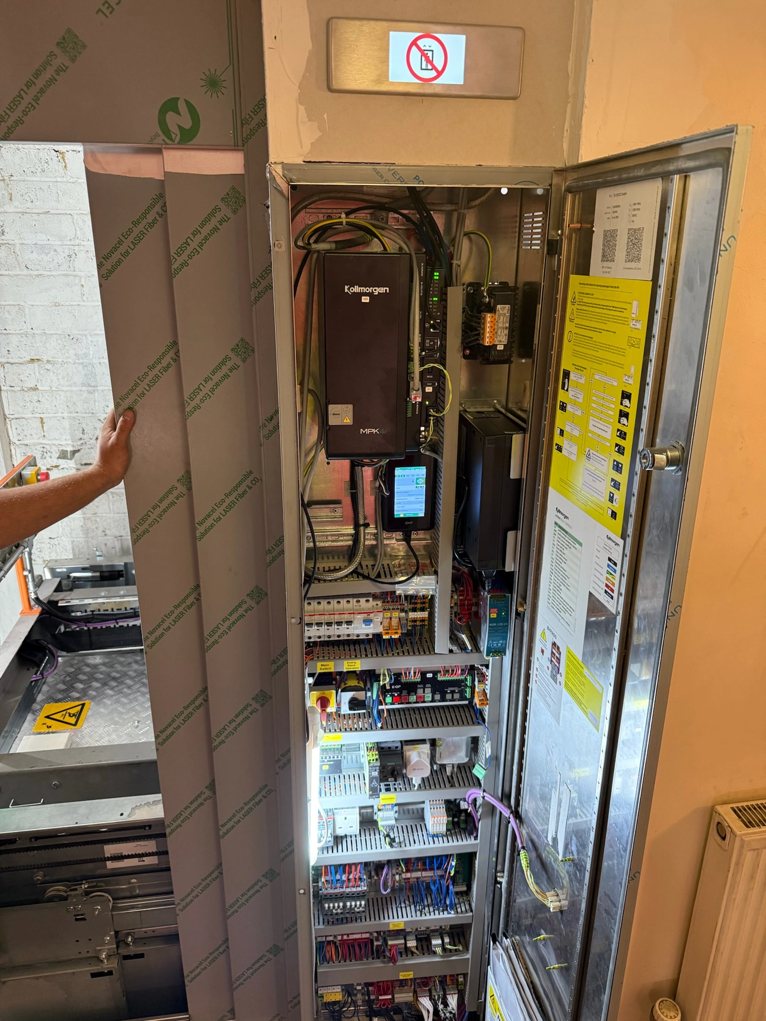  Lift control system servicing and performance testing