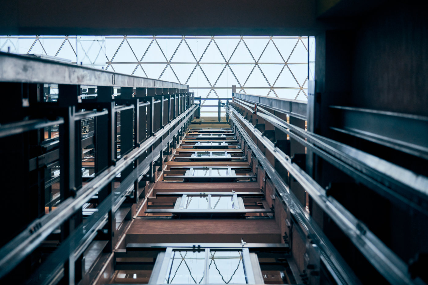 Emergency Lift Repairs vs Routine Maintenance: What’s the Difference?