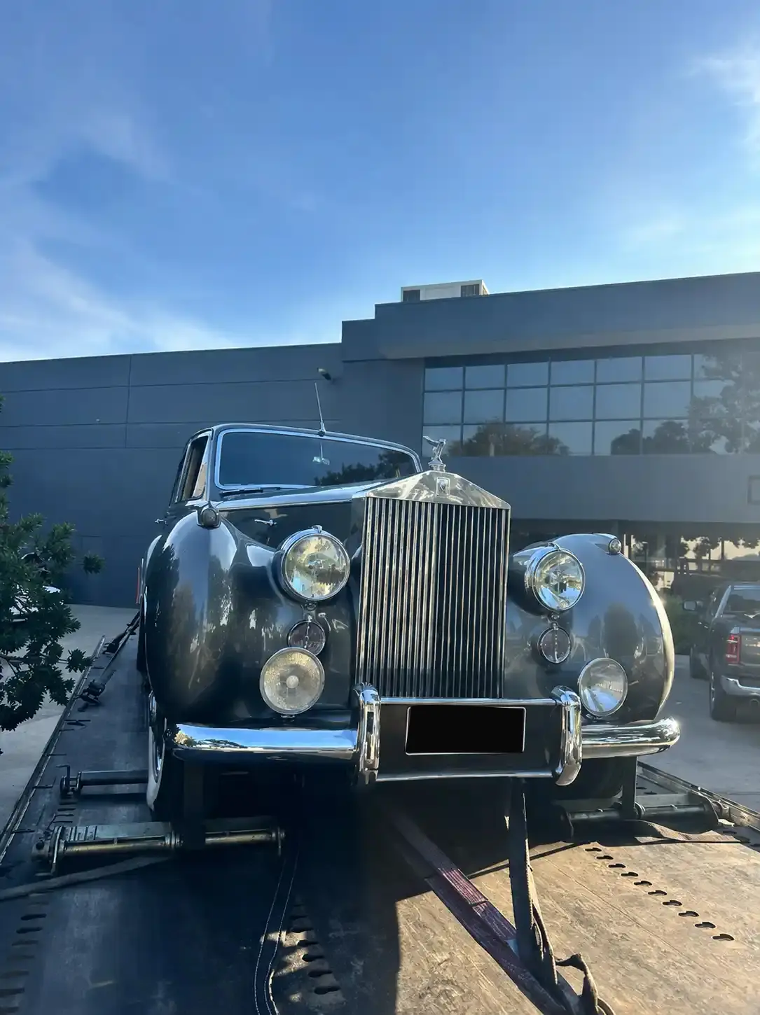 Rolls Royce transported by Nationwide - photo 1
