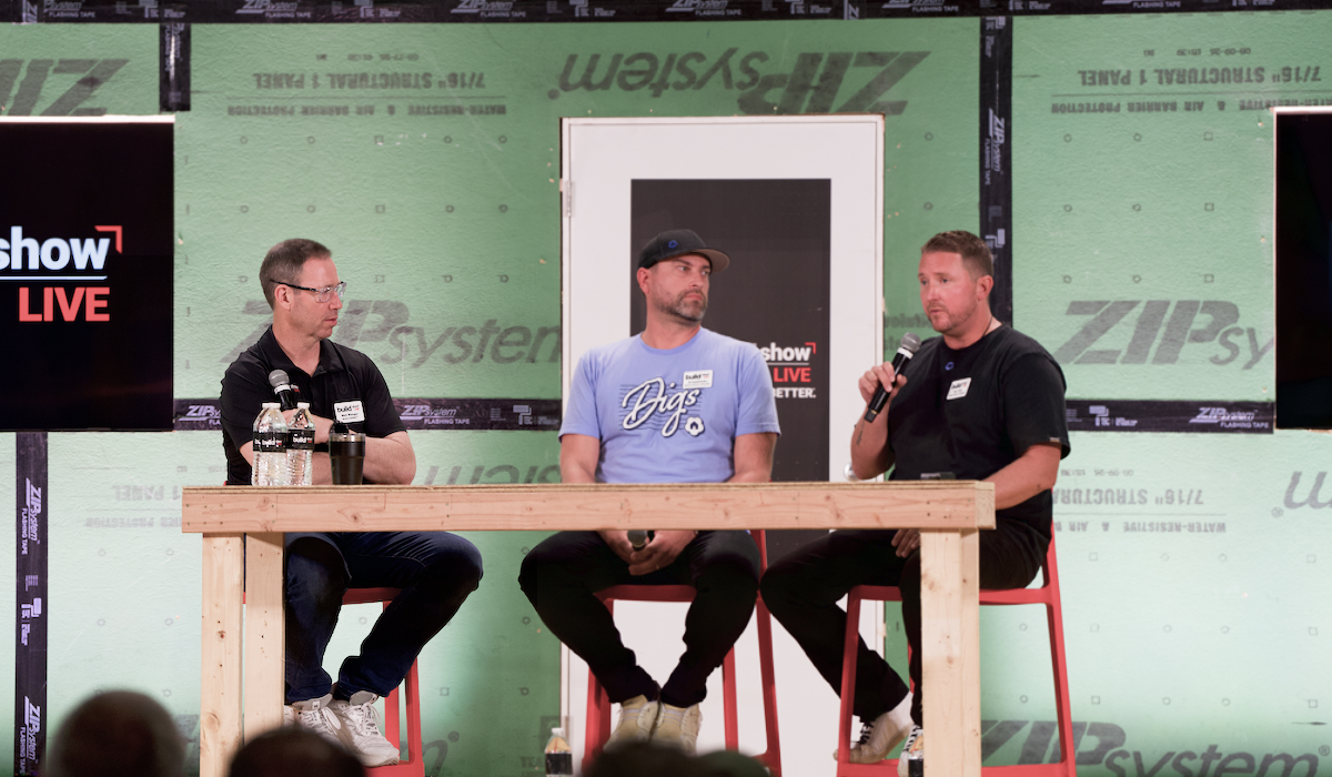 Matt Risinger of the Build Show with Digs CPO Ty Frackiewicz and CEO Ryan Fink on stage at Build Show LIVE.