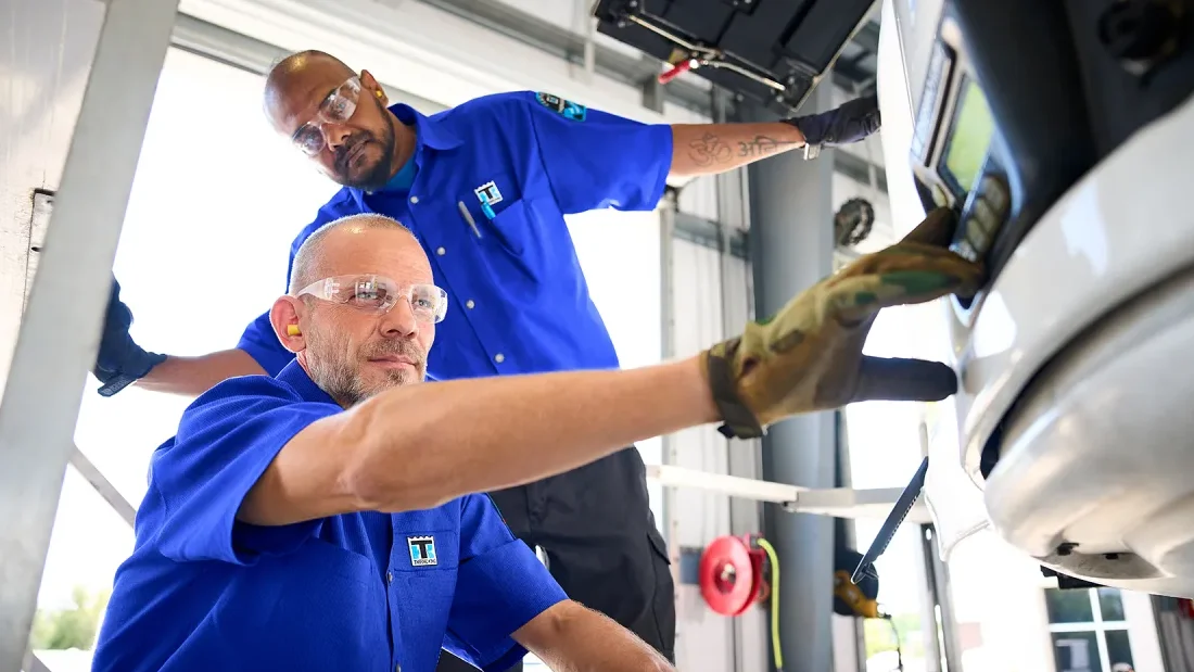 Minnesota program helps manufacturers train their teams for an all-electric future