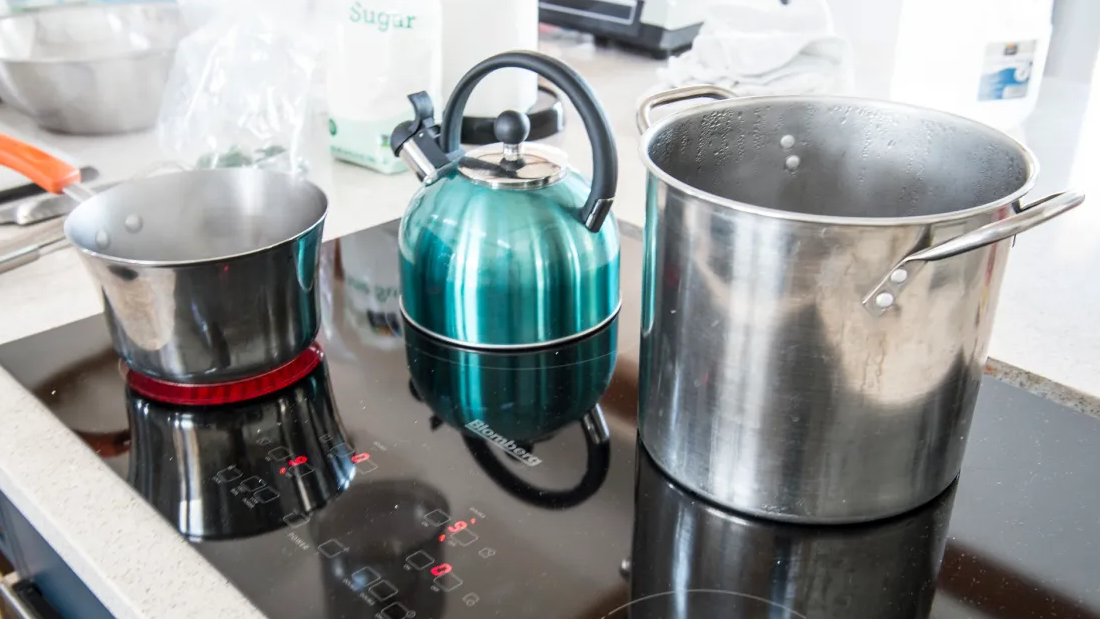 Bronx residents got rid of their gas stoves. Their air quality markedly improved.