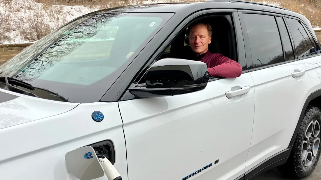 While fighting clean car rules, Minnesota dealers gear up for an all-electric future
