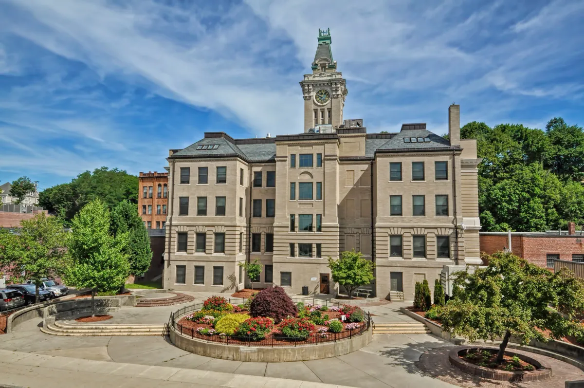 Massachusetts seeks to streamline approvals for community choice aggregation