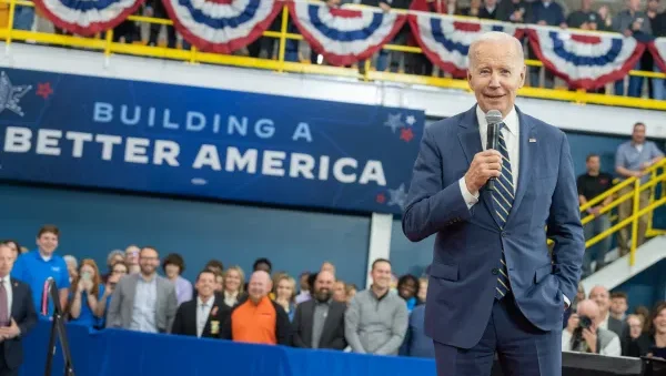 Can Biden’s clean energy success win over swing states?