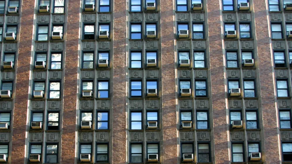 Commentary: States’ historic opportunity to make homes for renters healthy and safe