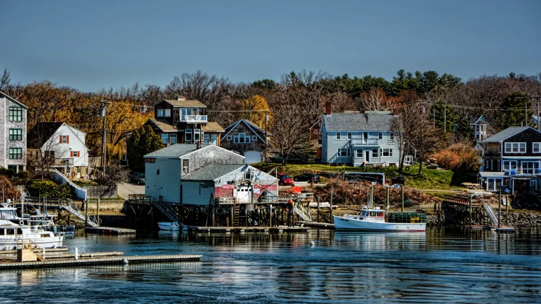Maine towns band together to offer ‘energy navigators,’ extra funding for home energy upgrades