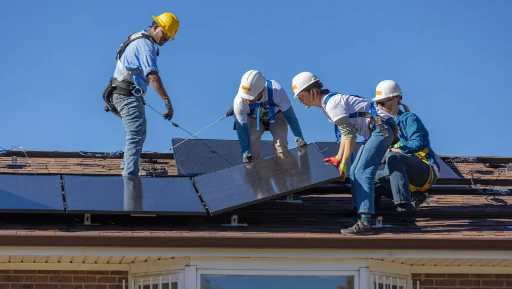 Advocates: Hawaii solar rate reduction imperils energy transition