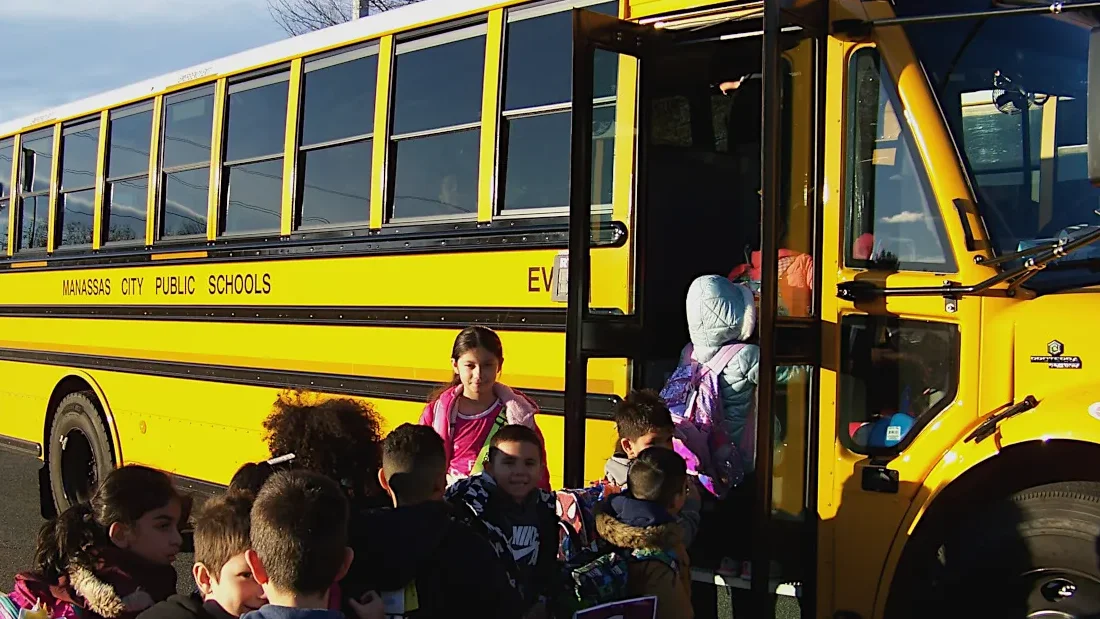 Electric school buses get $1 billion boost