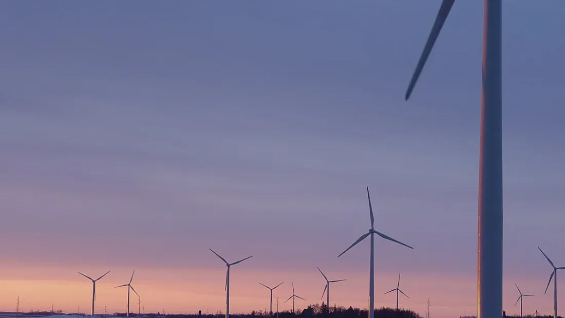 Minnesota lawmakers look to reform energy permitting