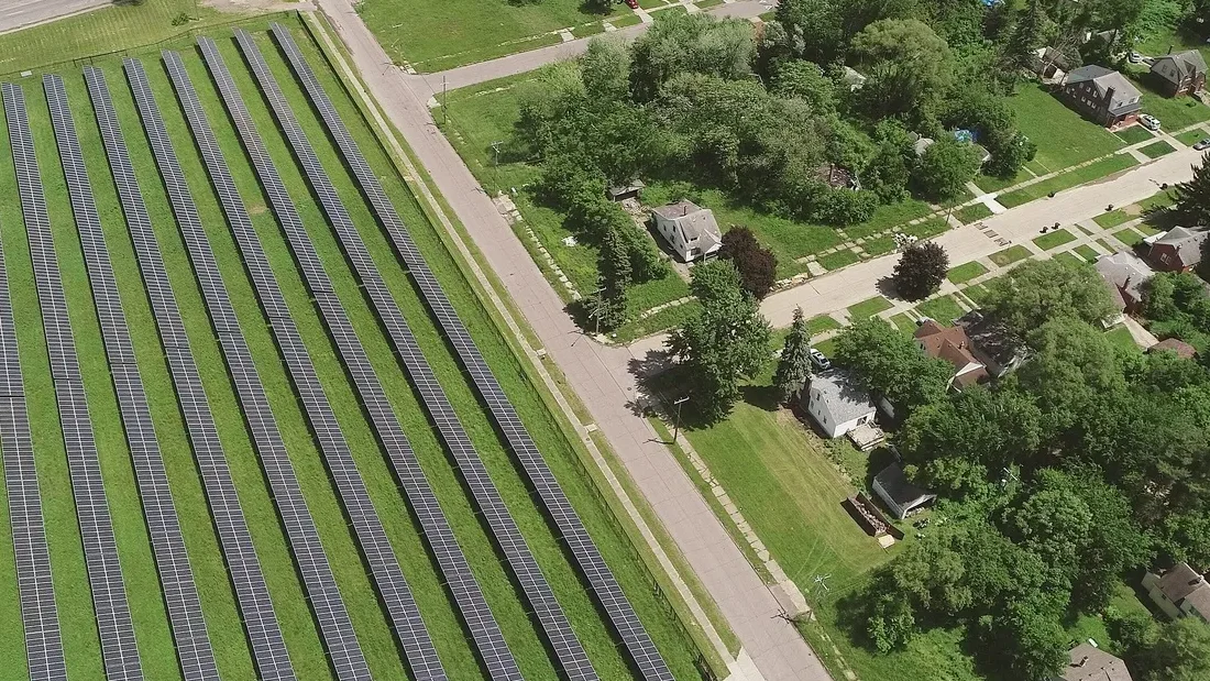 Solar and battery boom accelerates in Texas