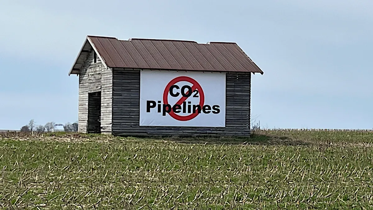 Small pipeline, big risks: Carbon capture project sparks concern in rural Illinois