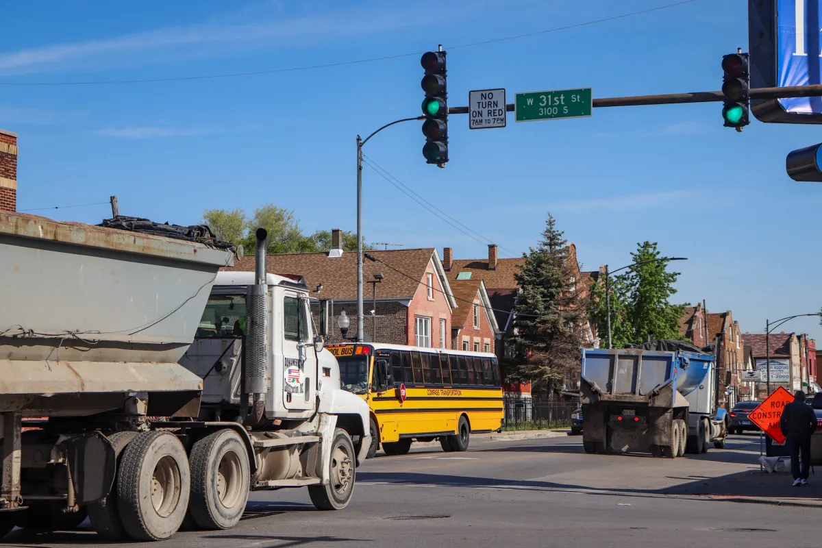Counting trucks, demanding change: Chicago project aims to quantify heavy-duty vehicle impacts 