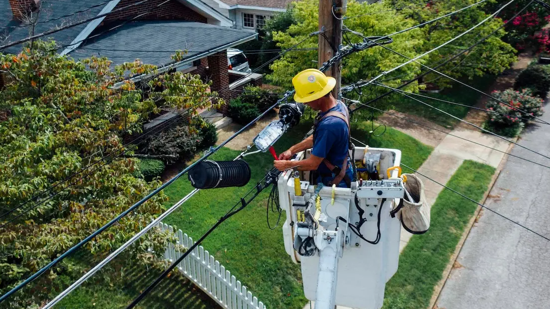 Expert: Power outages followed by dangerous heat an “absolute certainty”
