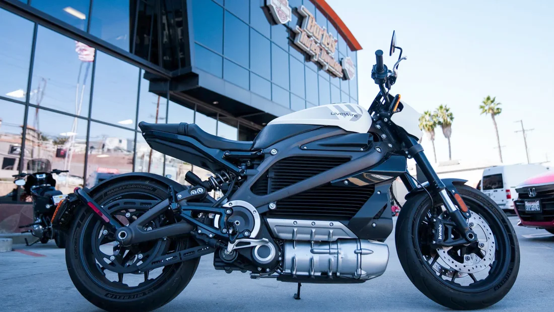 In nationwide first, California plans to rev up sales of electric motorcycles