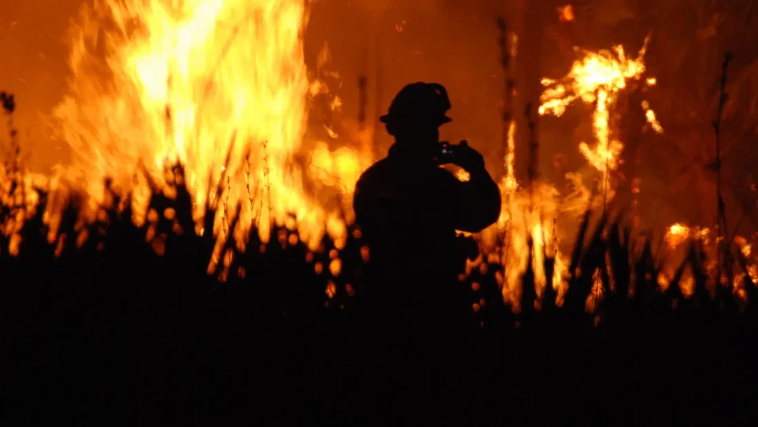 Wildfire risk drives up Western utilities’ insurance premiums