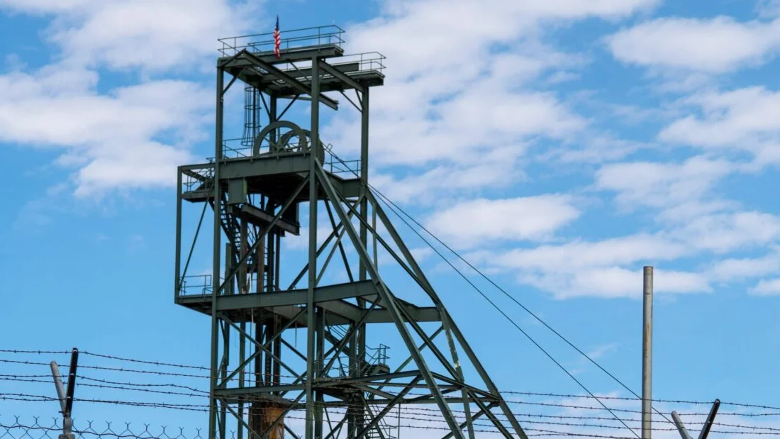 Navajo Nation allows uranium ore shipments across tribal lands