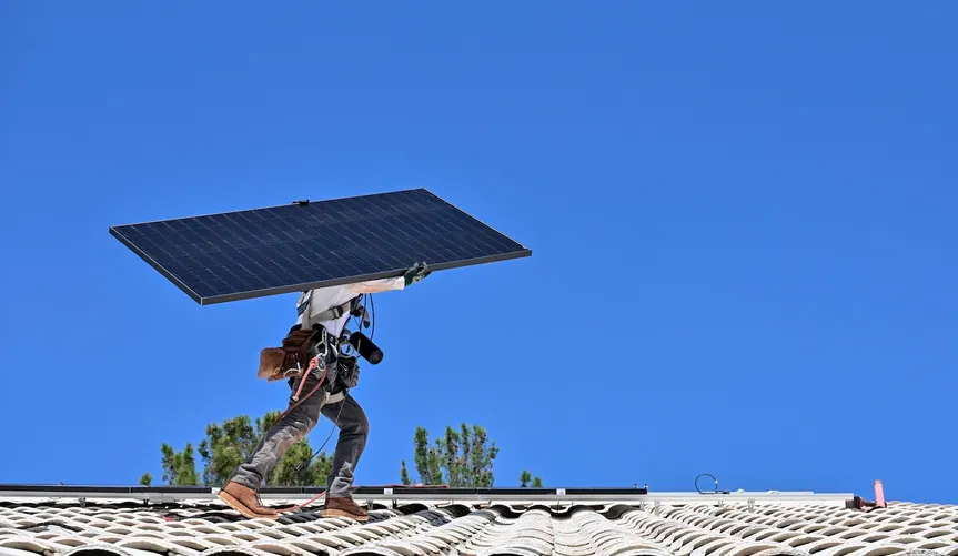 Sunnova and Mosaic bankruptcies highlight deepening rooftop solar woes