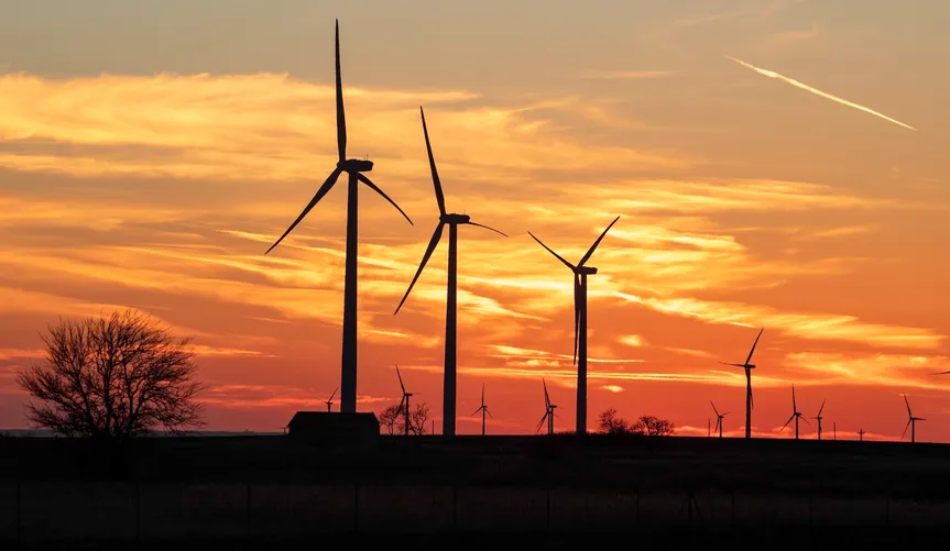 Trump admin cancels $4.9B loan for biggest transmission line in US