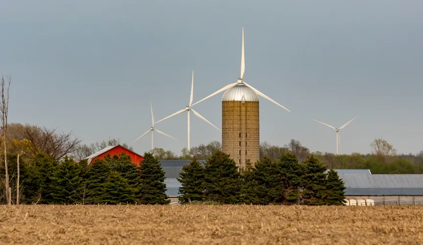 These conservatives want government to stop working against clean energy