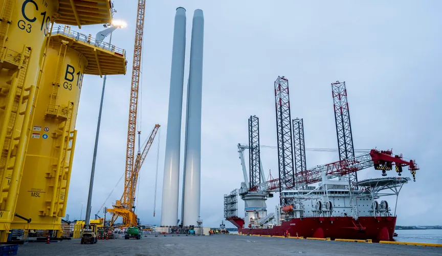 No ship? New York offshore wind project faces yet another hurdle