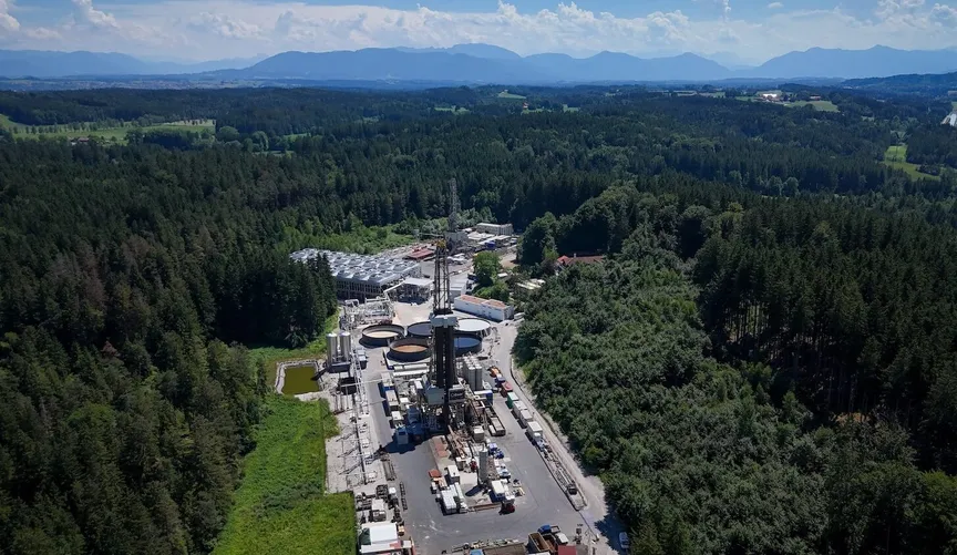 Eavor is about to bring its first-of-a-kind geothermal project online